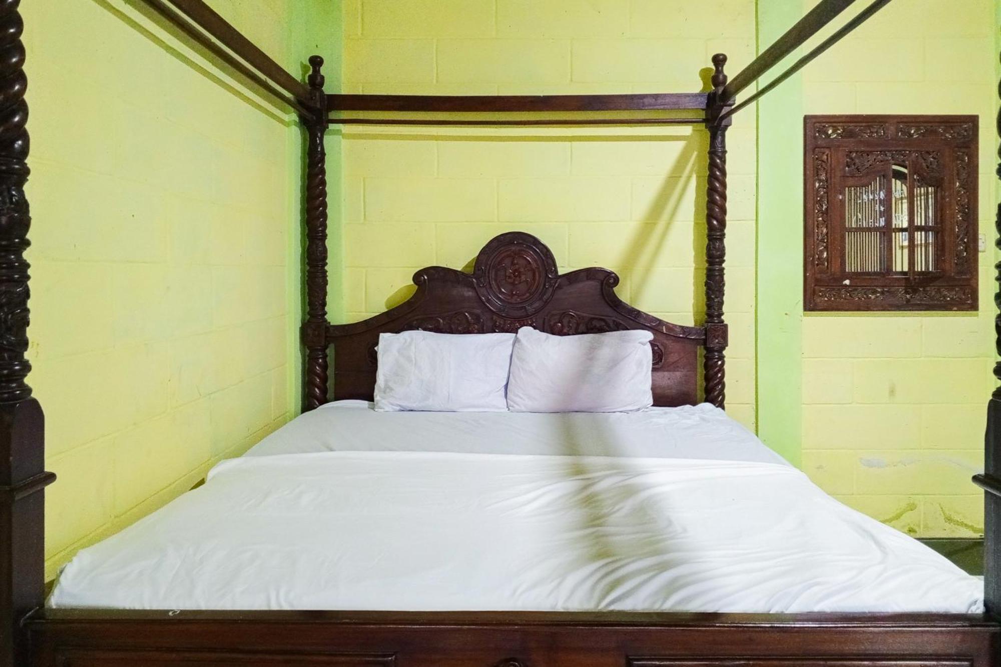 Villa Kampus Near Taman Safari Cisarua Puncak Redpartner Bogor Bagian luar foto